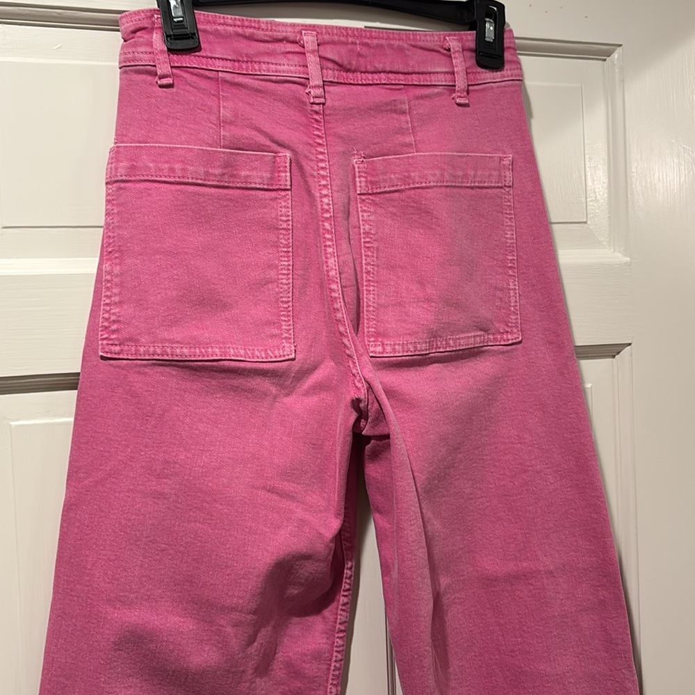 Zara High-Waisted wide leg pants size 6